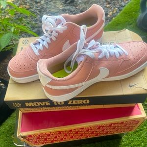Rose pink Air Force 1s